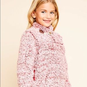 Fleece pullover for kids